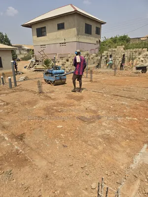 Compactor and Level