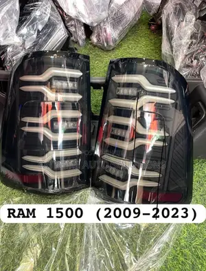 Dodge Ram 1500 Spec Taillight