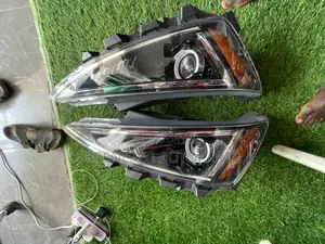 Hyundai Elantra 2019,2020 Headlights