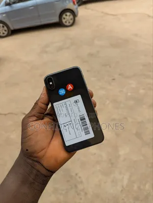 Photo - Apple iPhone X 256 GB Black