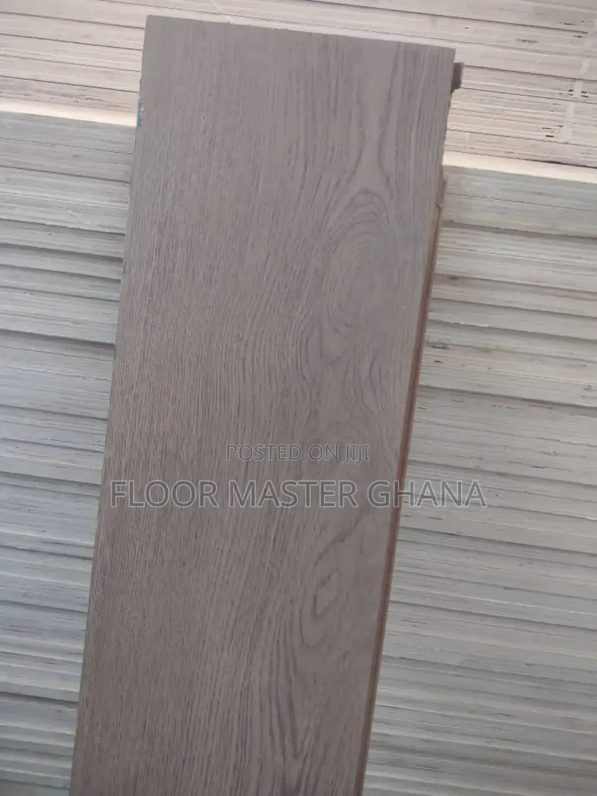 Laminate and SPC Floors