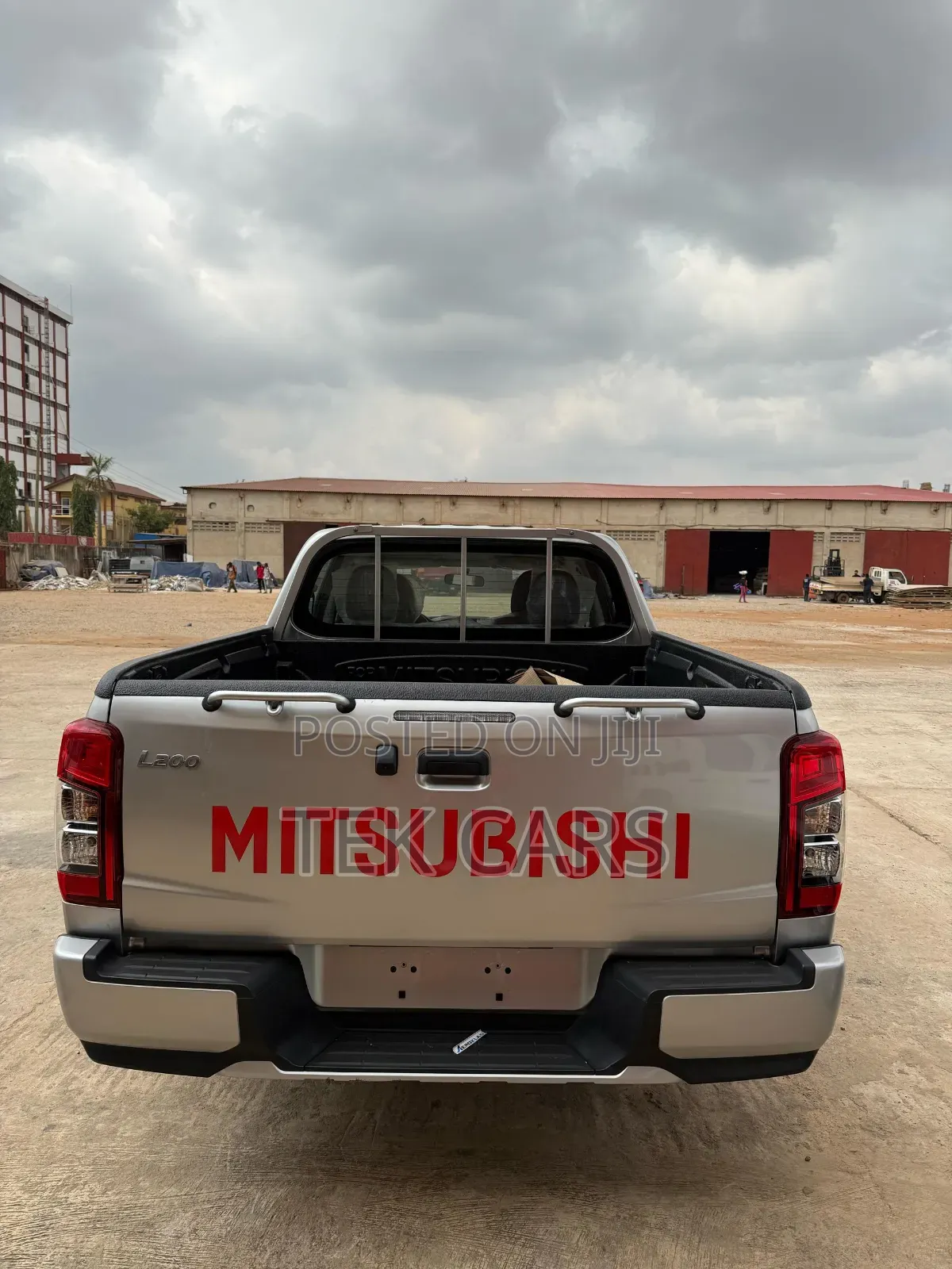 New Mitsubishi L200 2023 White