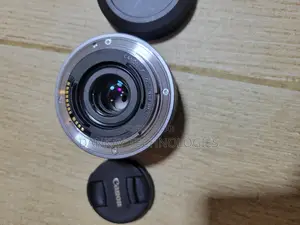 Canon Rf 16mm F/2.8 Stm Lens