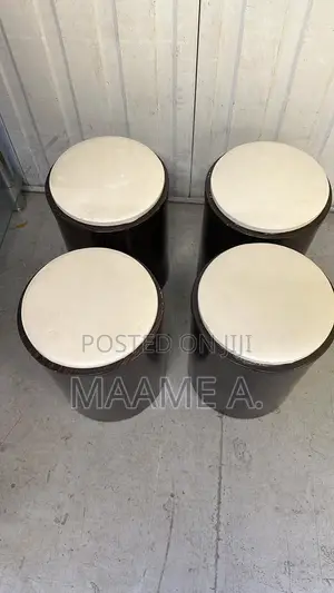 4 Round Side Table
