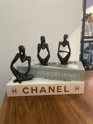 Nordic Mini Lady Thinkers Figurine in Black