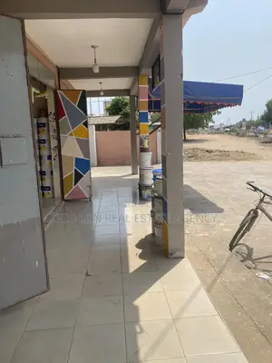 Road Side Shop for Rent
