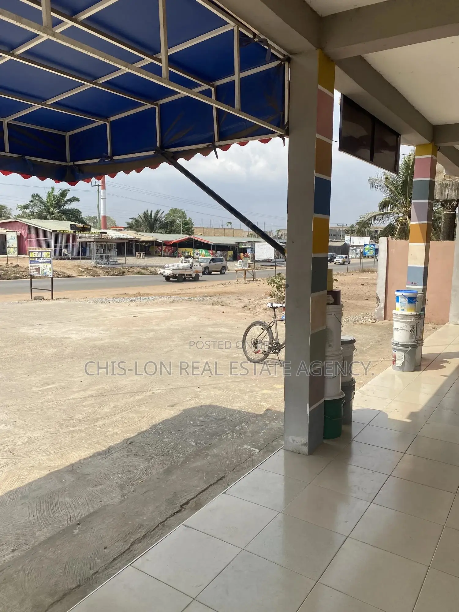 Road Side Shop for Rent