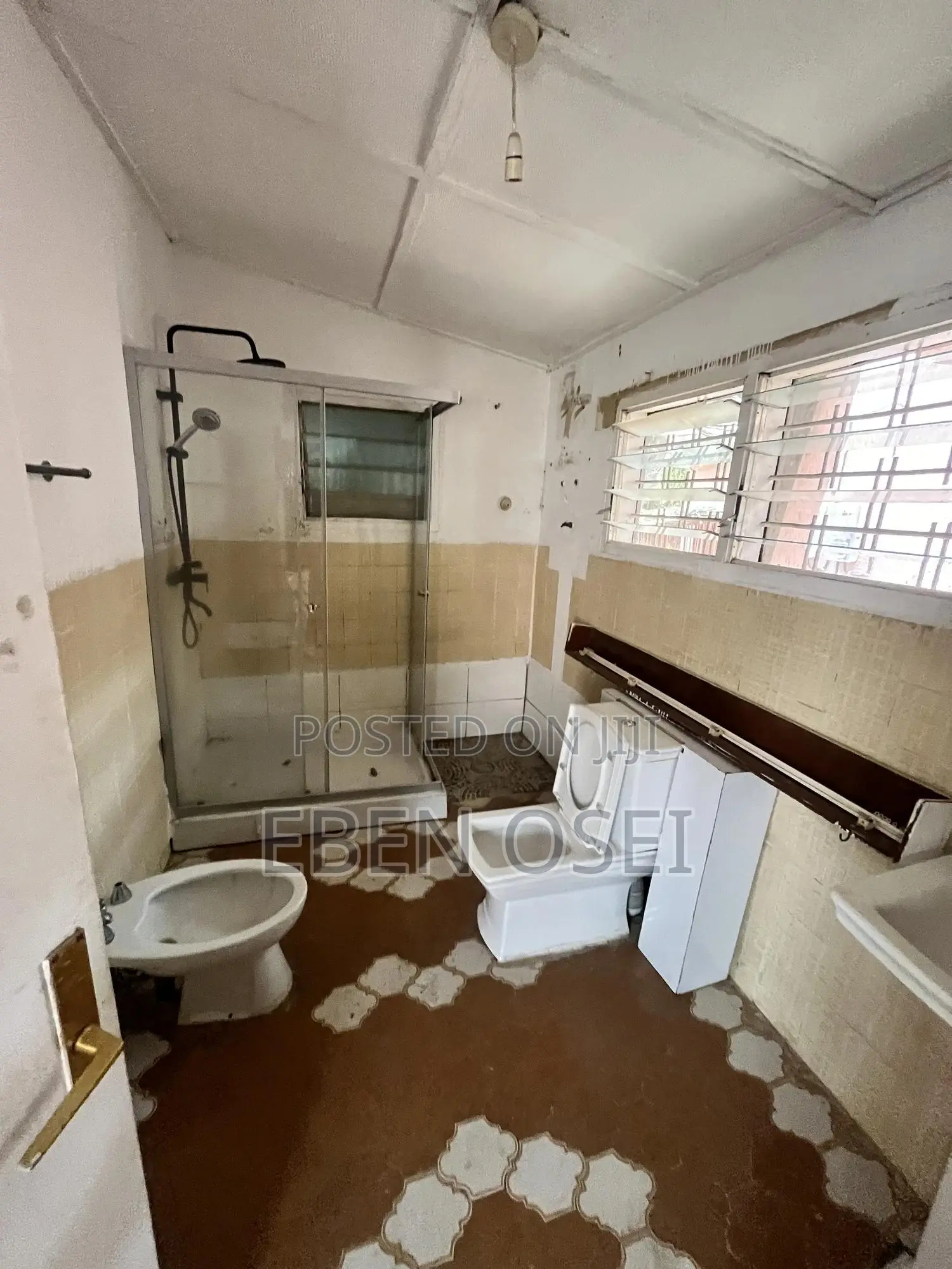 4bdrm House in Dansoman for rent