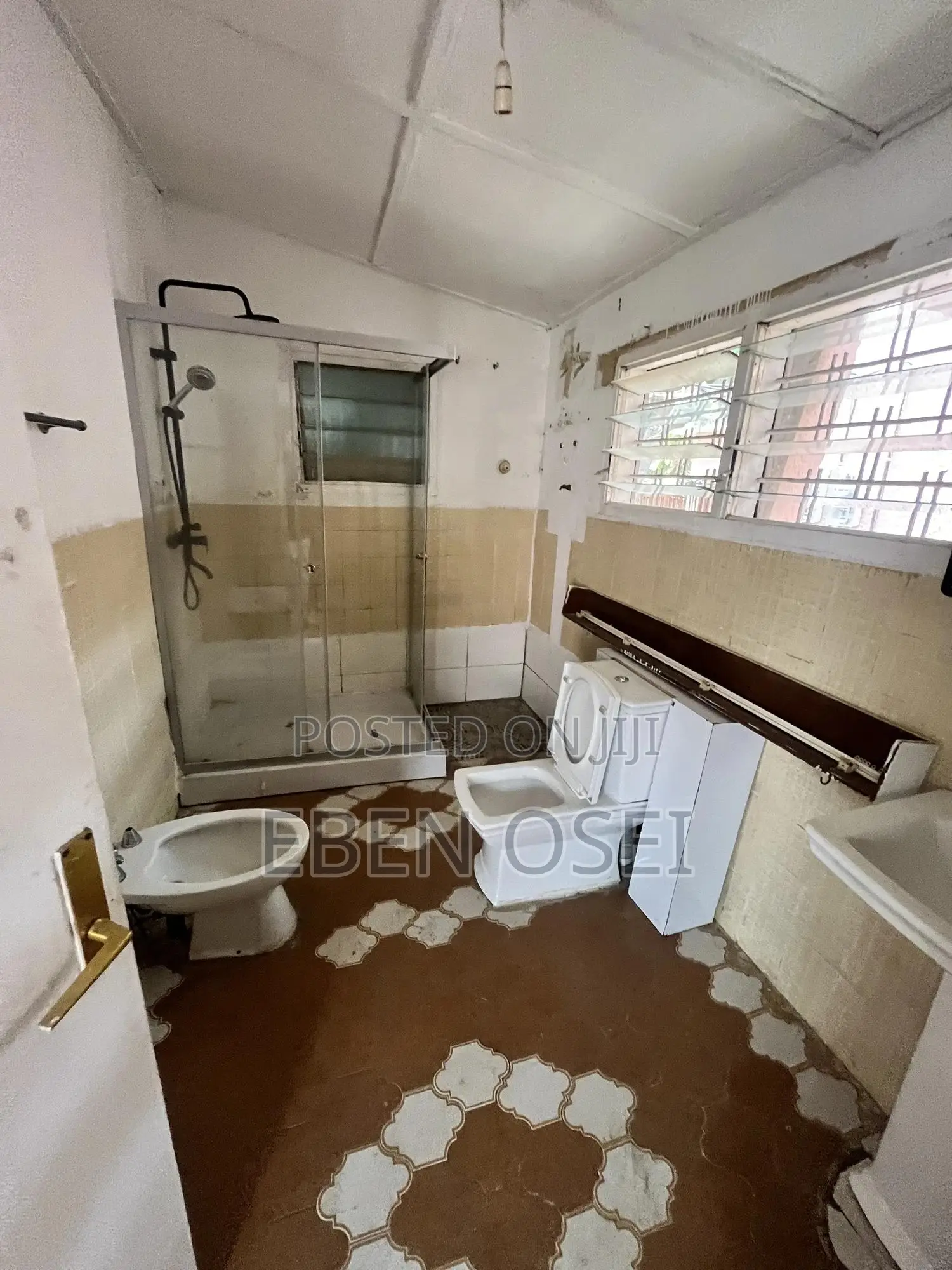 4bdrm House in Dansoman for rent
