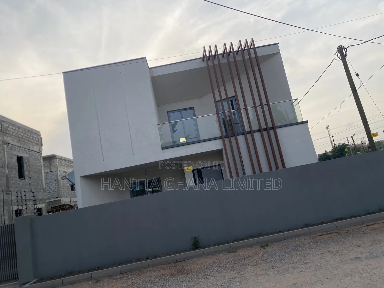4bdrm House in East Legon, Ghana Link Area for sale