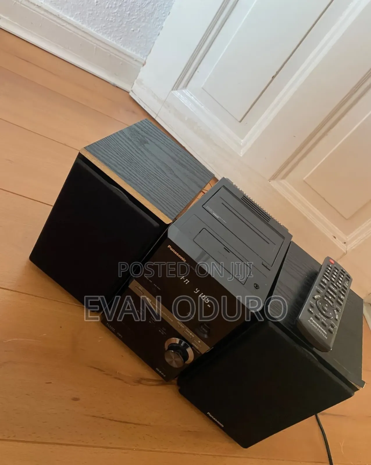 Powerful Panasonic Sound System,Fm, Usb, iPod Dock,Tape