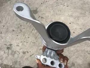 Honda Civic 2024 Engine Seat