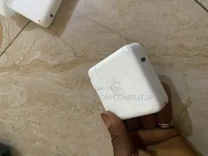 Macbook Type C Head 61W Air/Pro Uk Brand