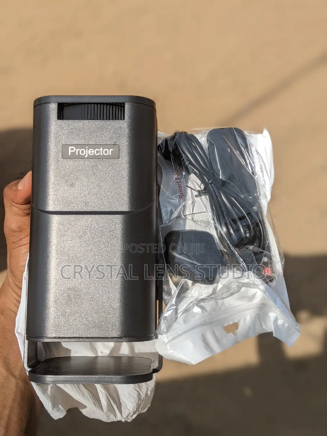 UHD Android Mini Projector