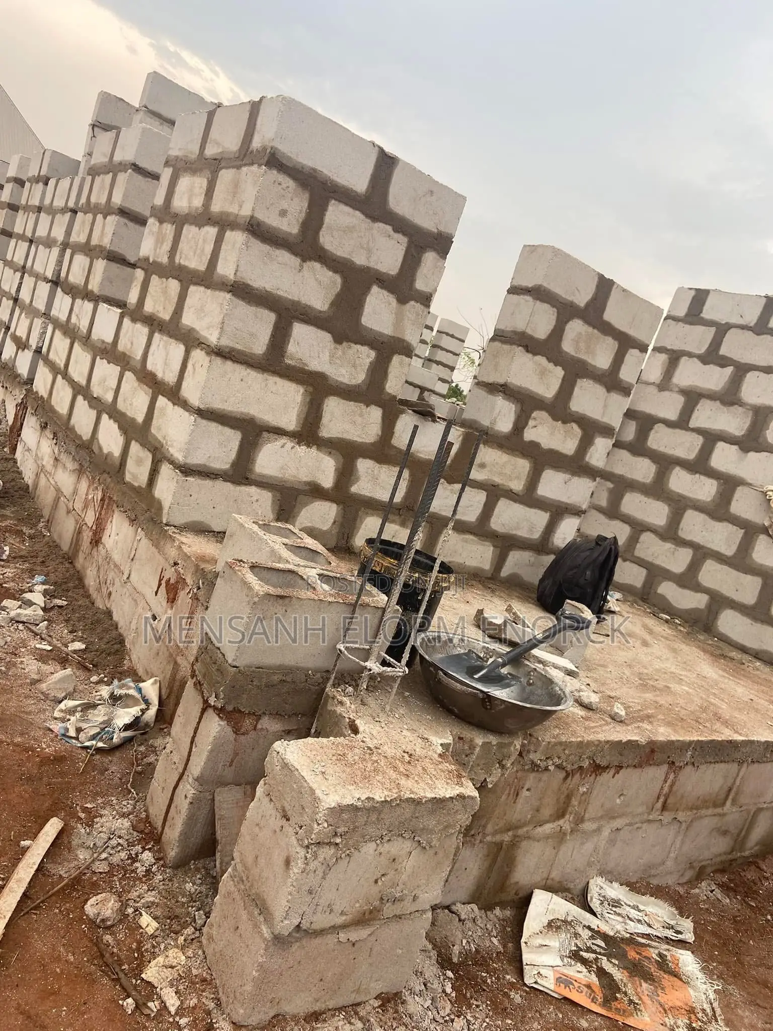 Building House , Face Wall