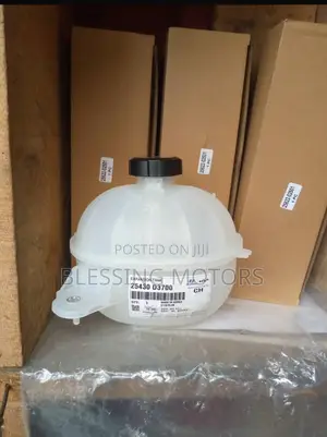 Hyundai Tucson Reservoir Tank 2016- 2022