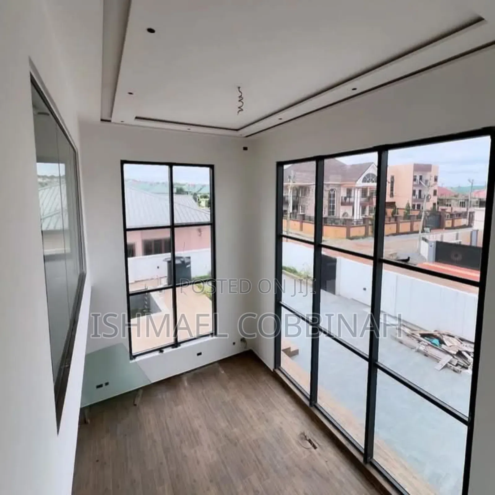 5bdrm Mansion in Ishmit Housing Hub, East Legon for sale