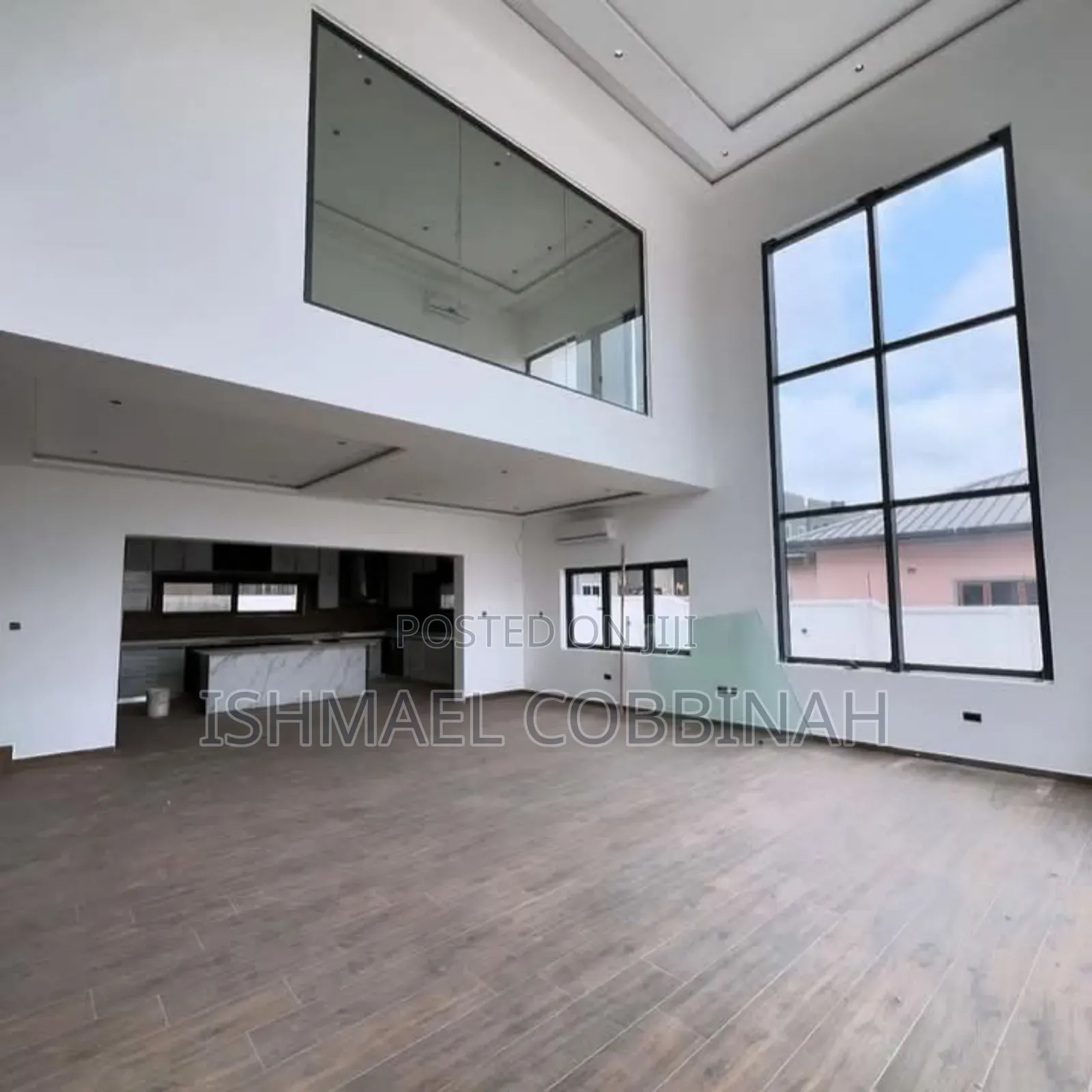 5bdrm Mansion in Ishmit Housing Hub, East Legon for sale