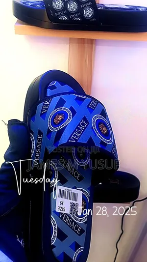 Gucci Simple Slippers for Affordable Price