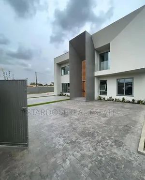 4bdrm Duplex in Lagos Avenue, East Legon for sale