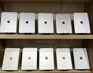 Apple iPad Pro 10.5 (2017) 256 GB Gray