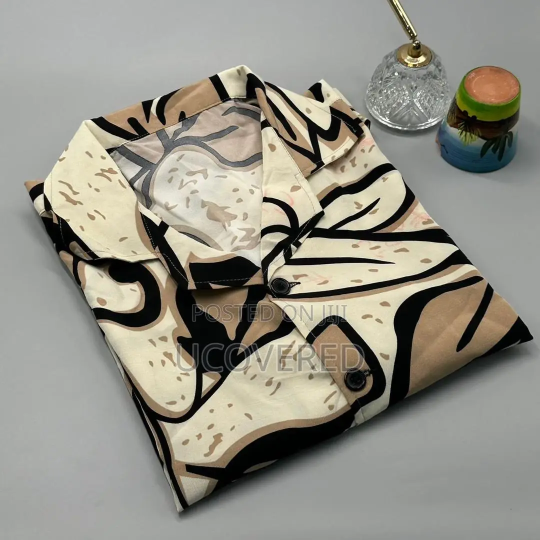 High Quality Button Short Sleeves Shirts