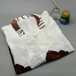 High Quality Button Short Sleeves Shirts