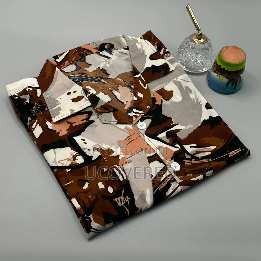 High Quality Button Short Sleeves Shirts
