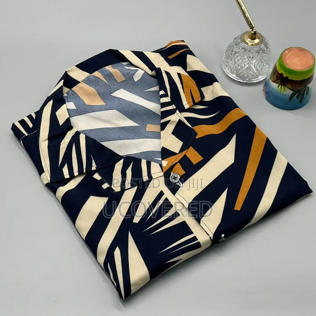 High Quality Button Short Sleeves Shirts