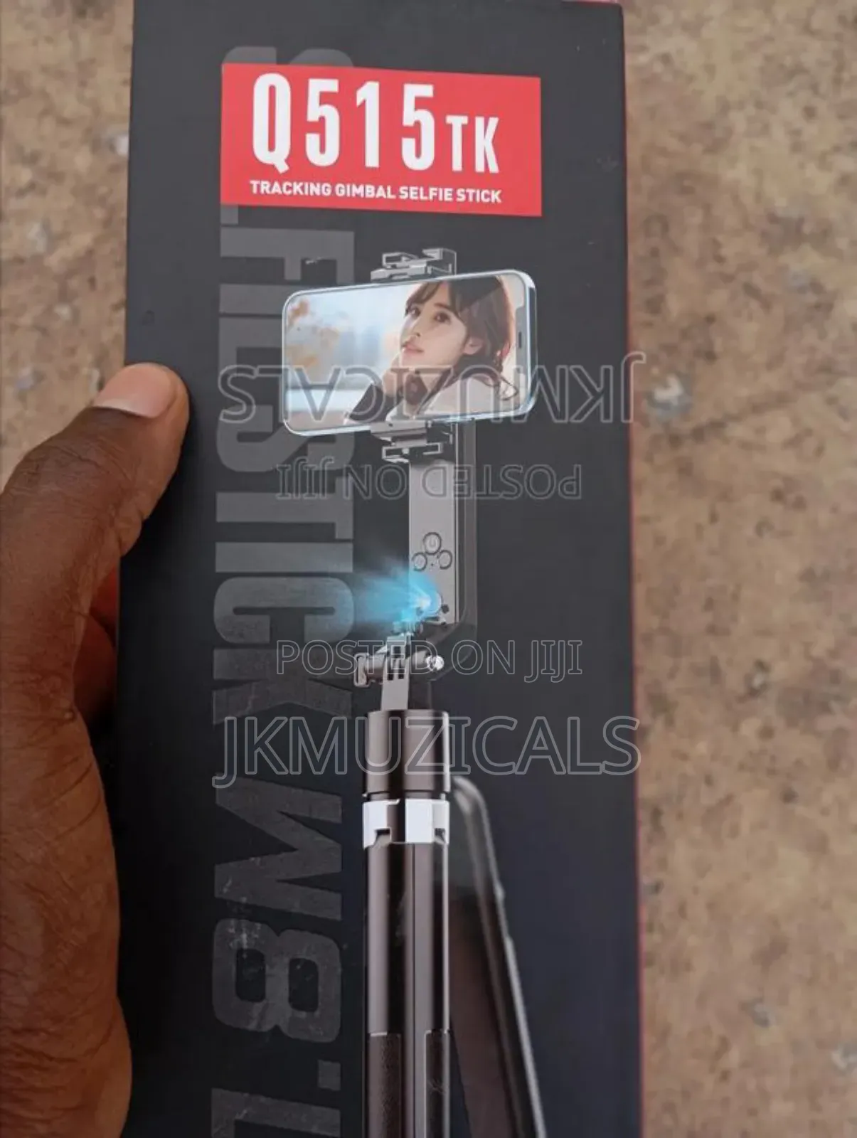 Selfie Stick_ Tracking Gimbal_ Dual Lamp_ Q515tk