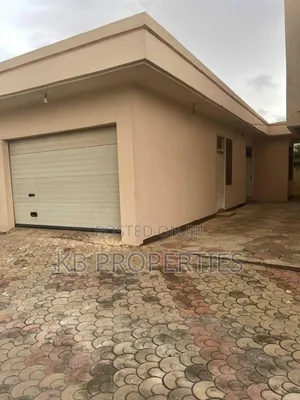 Furnished 5bdrm Duplex in Kb Properties, Spintex for rent