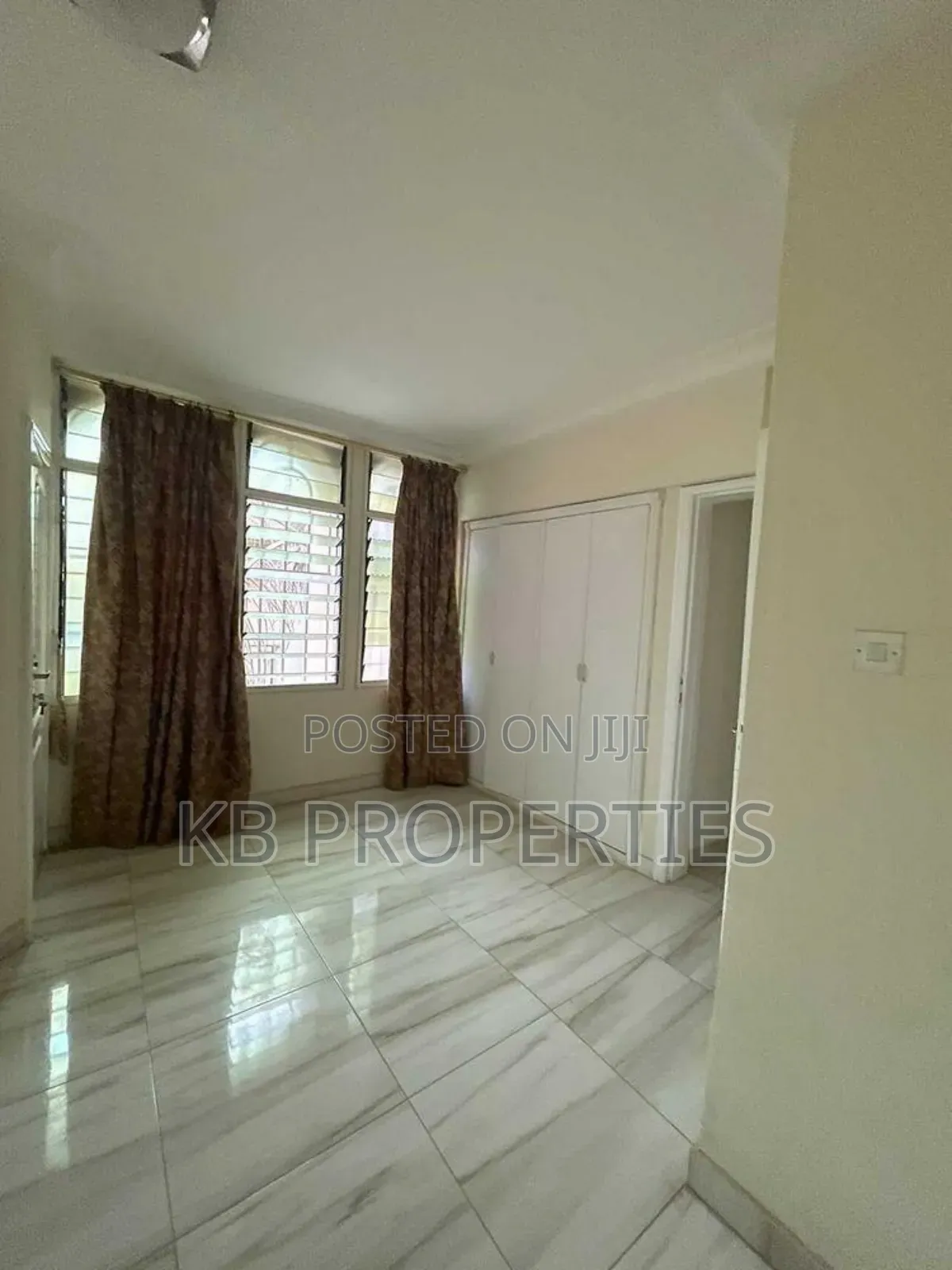 Furnished 5bdrm Duplex in Kb Properties, Spintex for rent