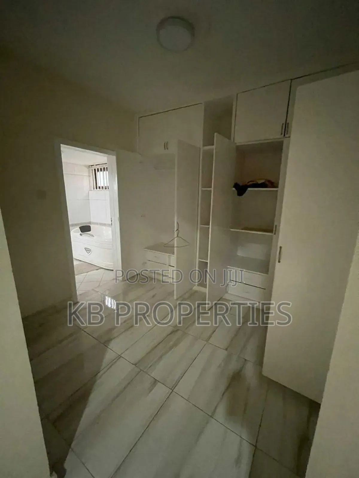Furnished 5bdrm Duplex in Kb Properties, Spintex for rent
