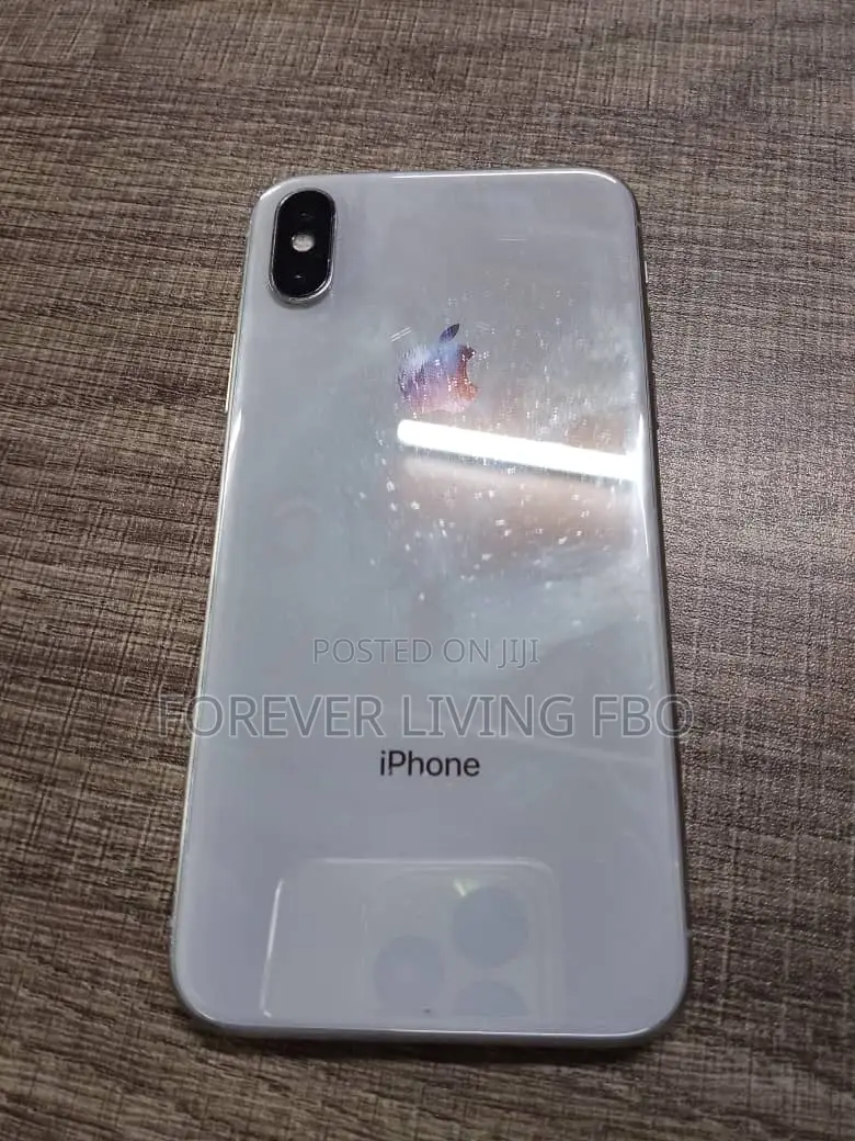 Apple iPhone X 64 GB White