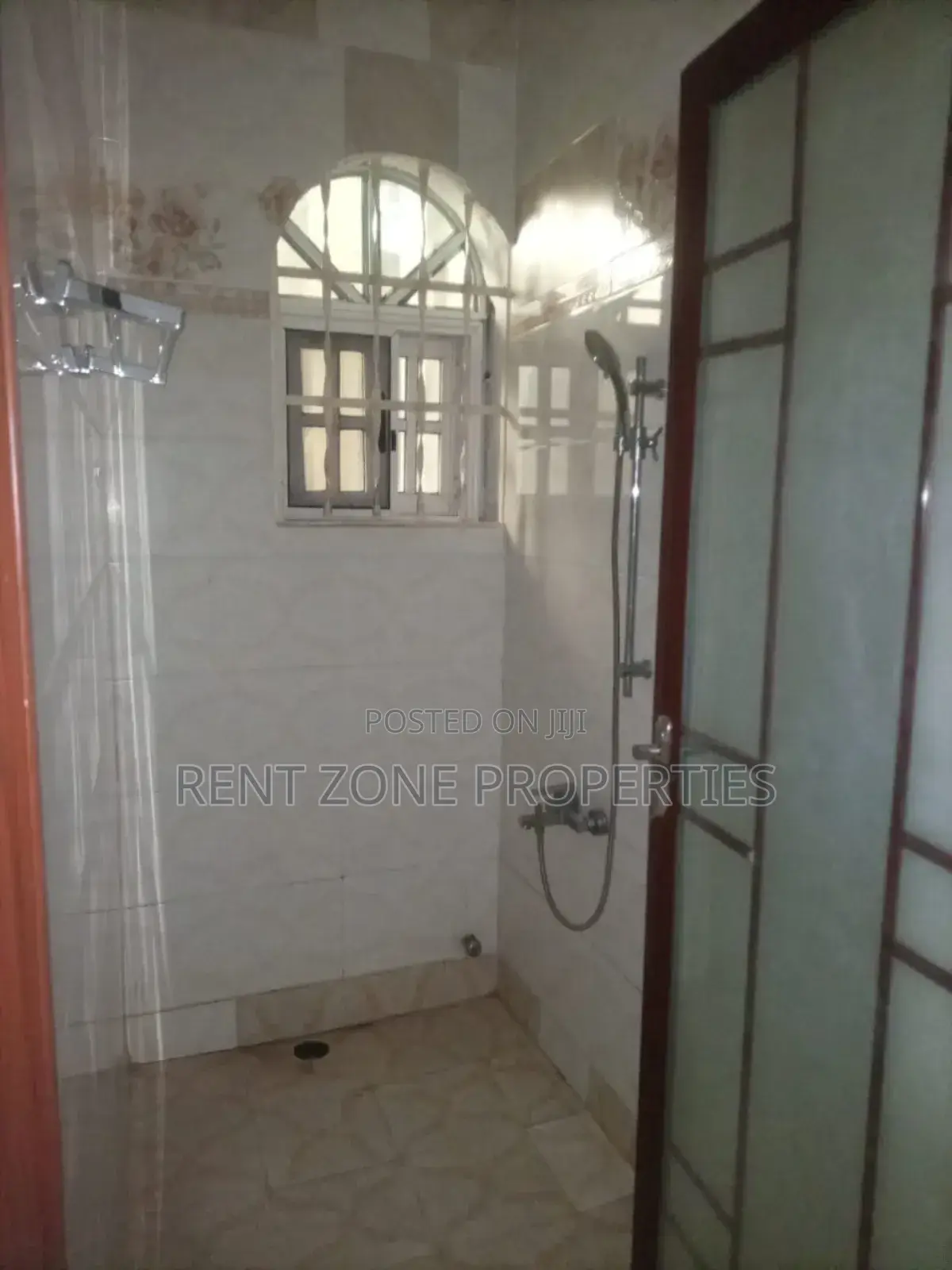 3bdrm Apartment in Rent Zone Properties, Dome for rent
