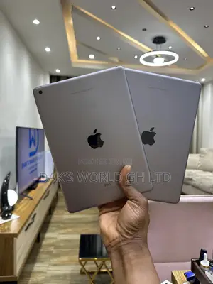 Apple iPad 9.7 32 GB Green