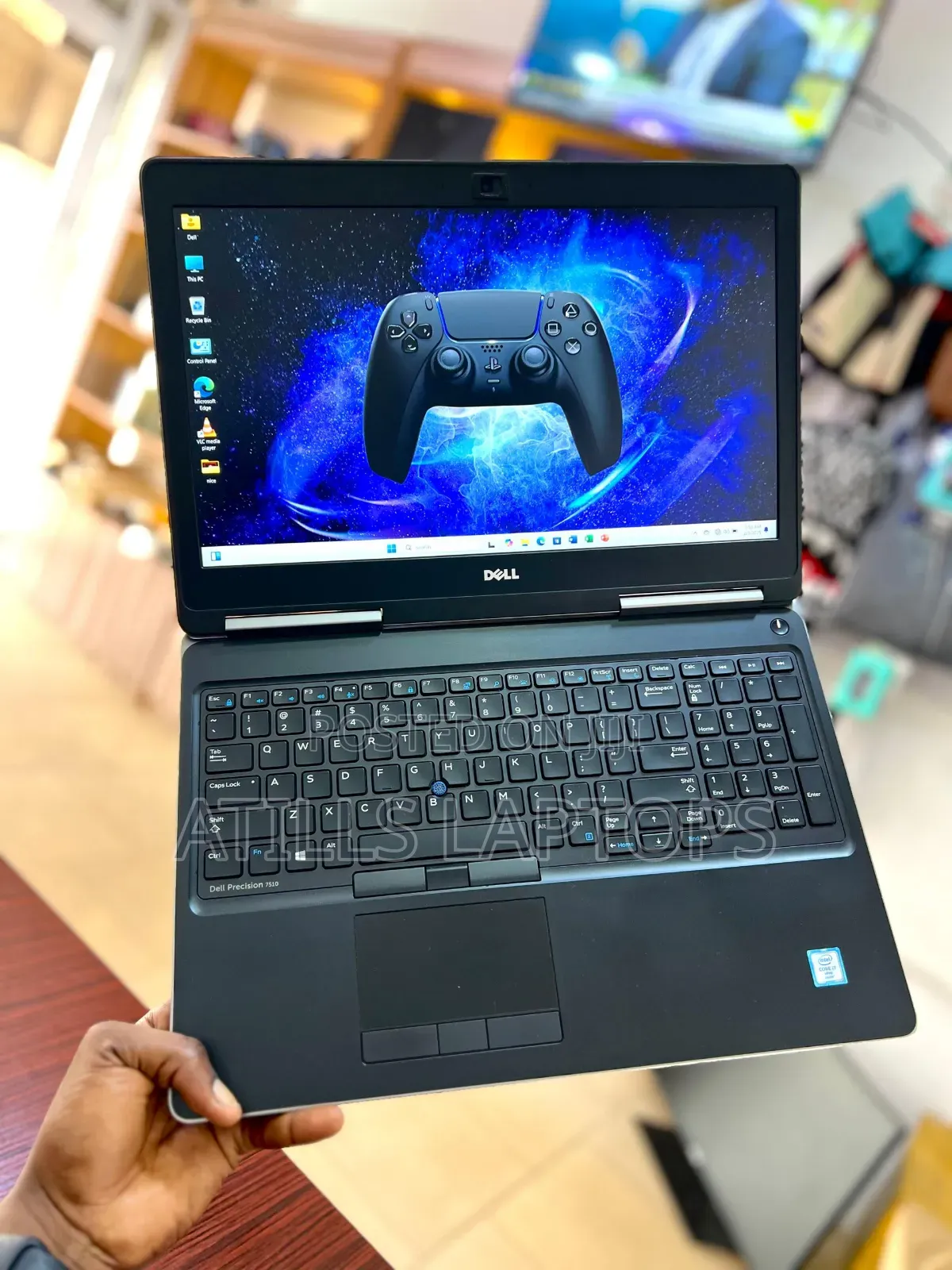 Laptop Dell Precision 7510 32GB Intel Core I7 SSHD+SSD 1.5T
