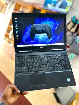 Laptop Dell Precision 7510 32GB Intel Core I7 SSHD+SSD 1.5T