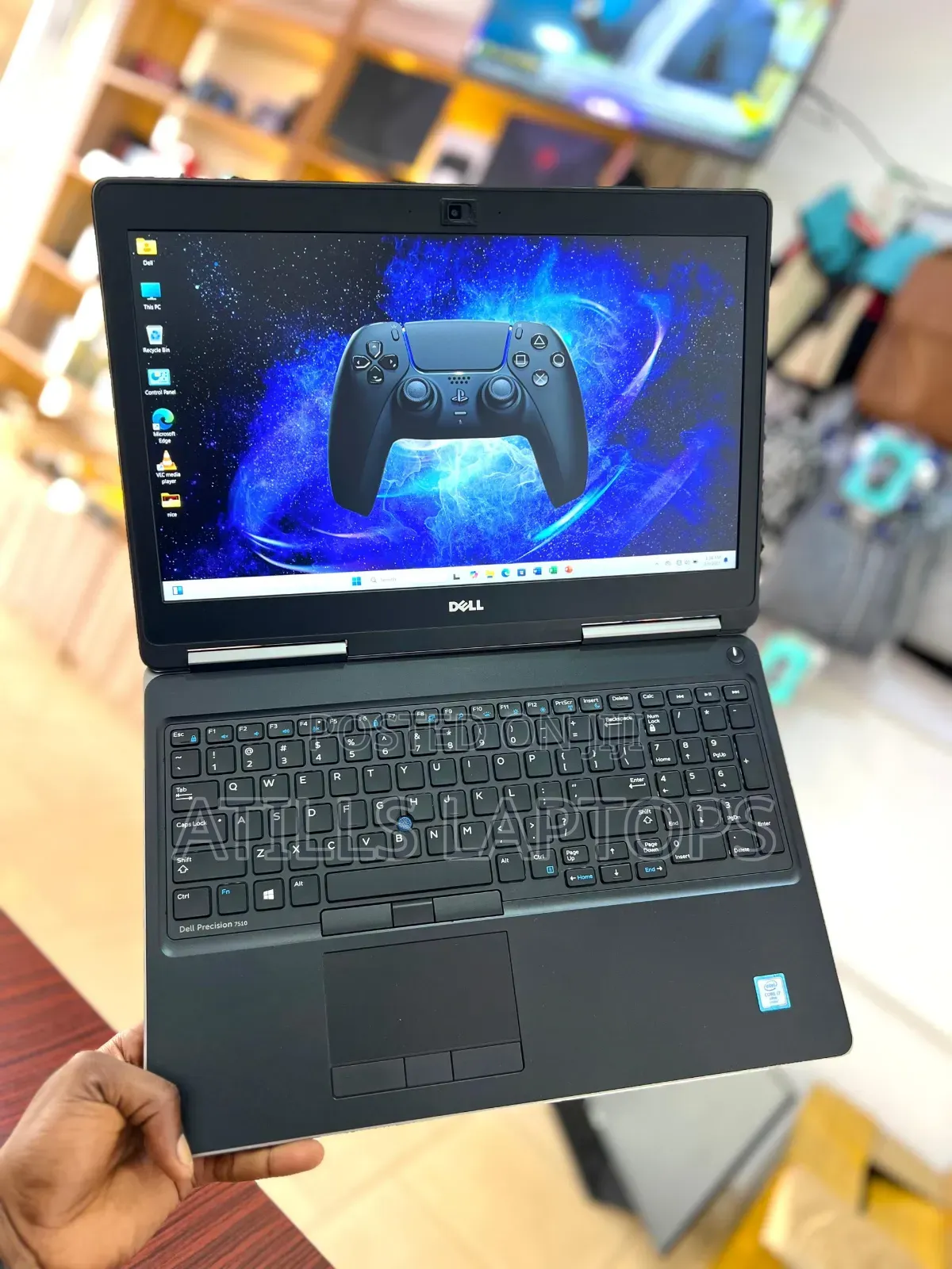Laptop Dell Precision 7510 32GB Intel Core I7 SSHD+SSD 1.5T