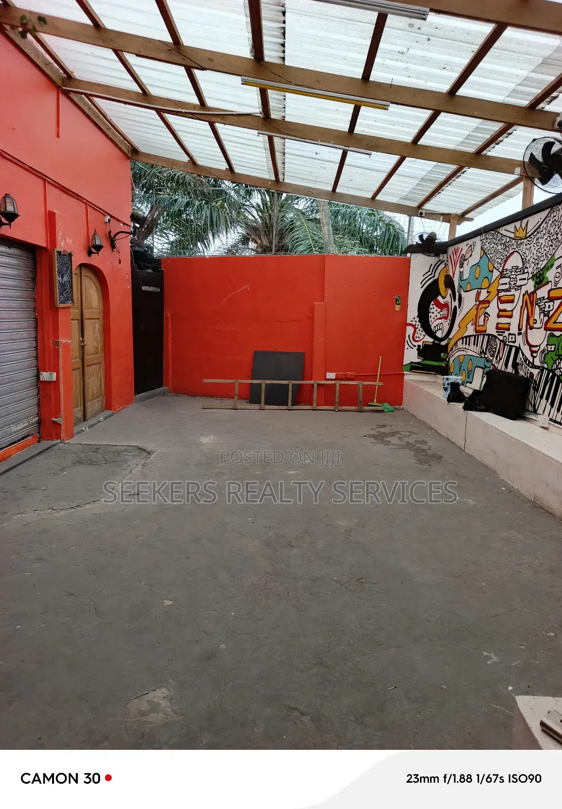 Restaurant at Osu for Lease