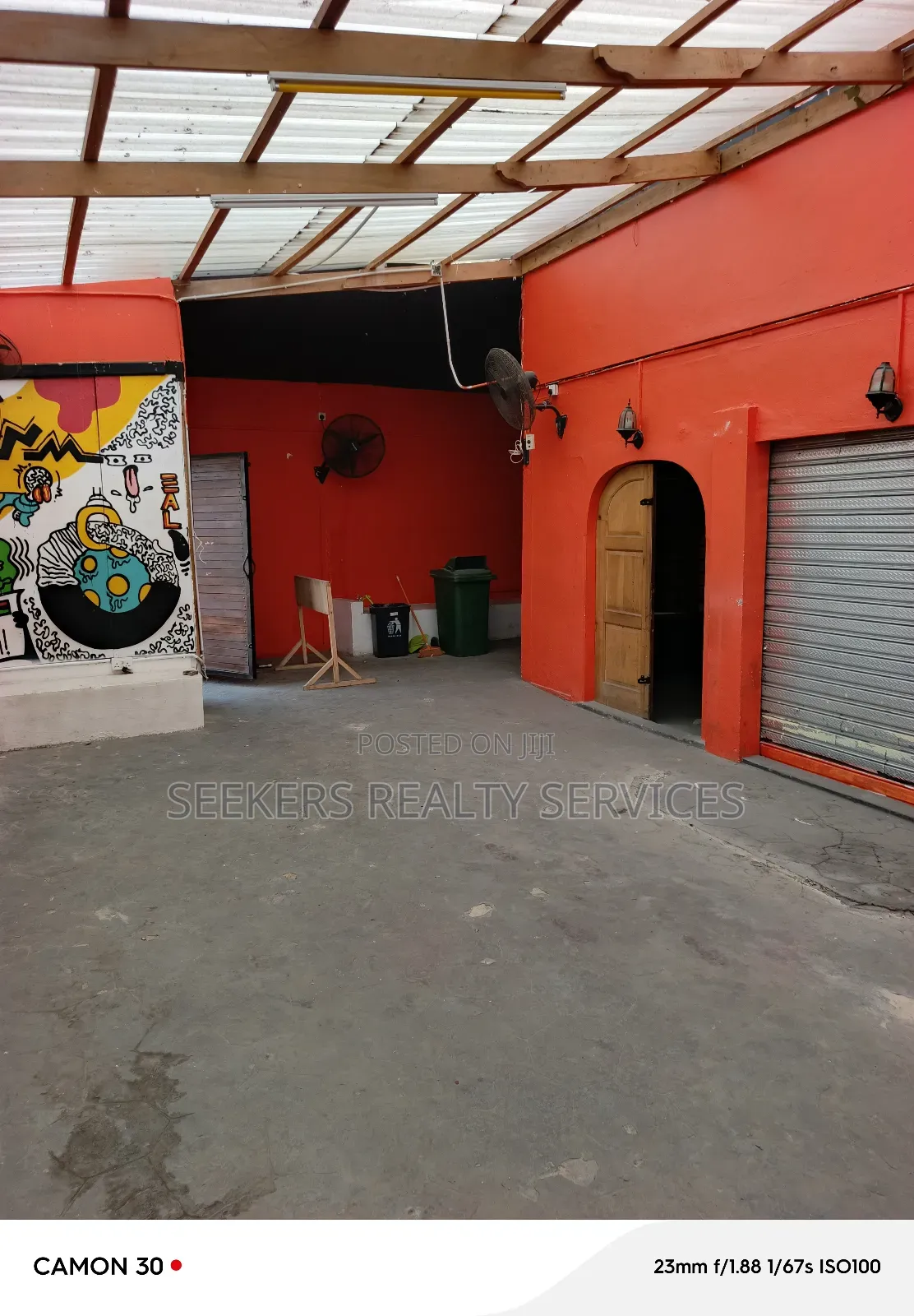Restaurant at Osu for Lease