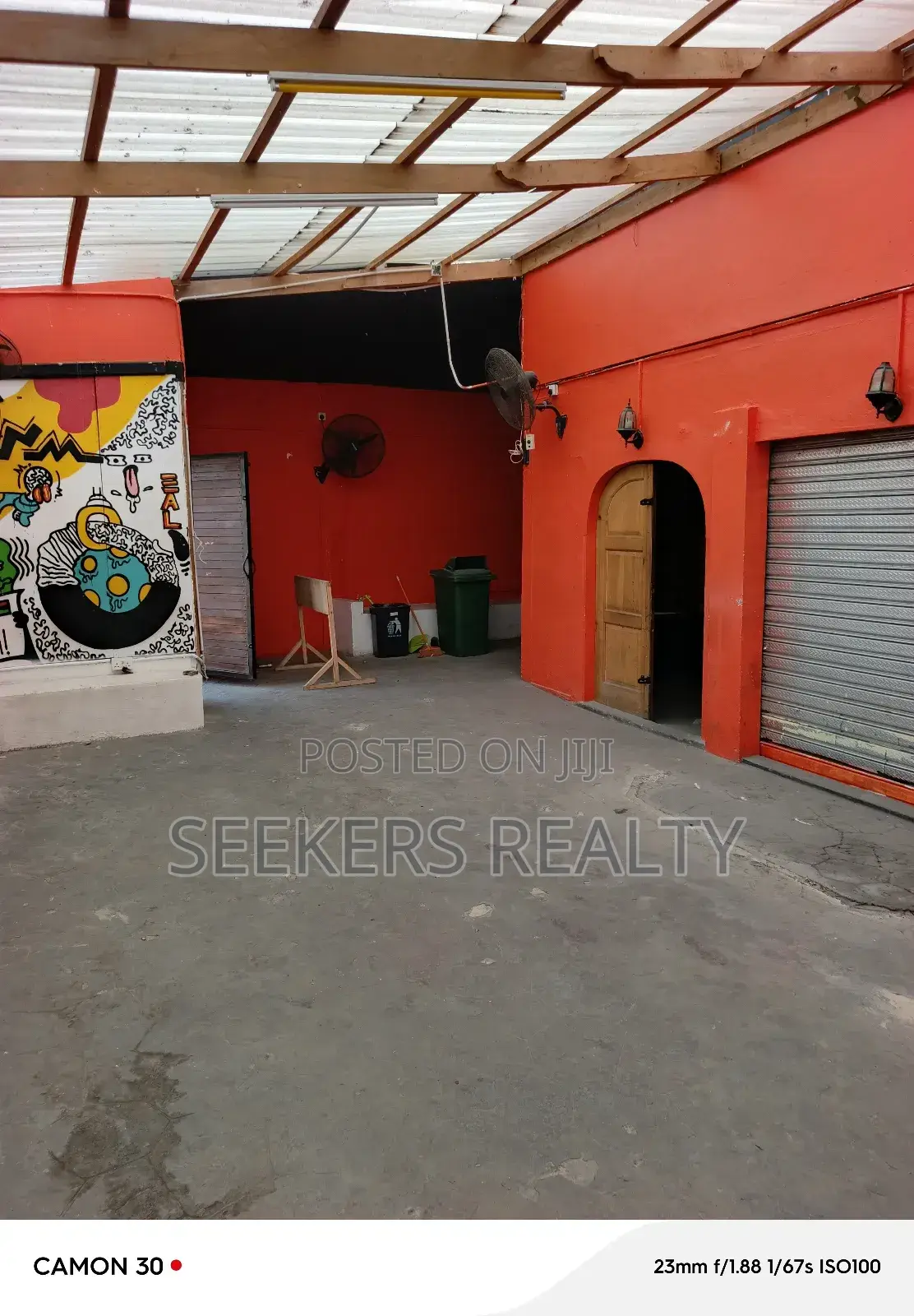 Restaurant at Osu for Lease