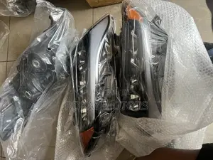 Venza 2009,2010,2011,2012,2013,2014,2015,2016 Headlights Led