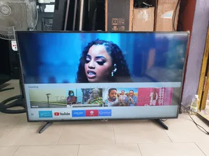 55"Samsung Uhd HDR Smart Satellite Tv