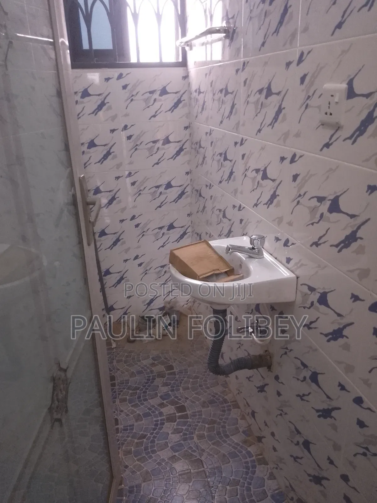 2bdrm Apartment in Dg Properties, Ablekuma for rent
