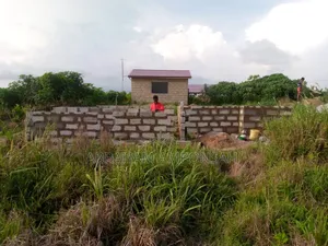 4bdrm House in Awutu Senya West for Sale