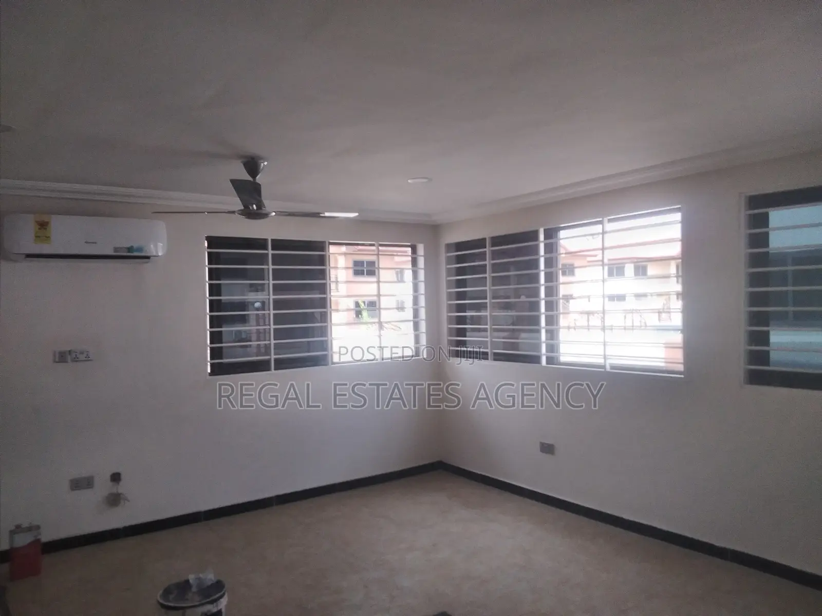 5bdrm Mansion in Oyarifa for sale