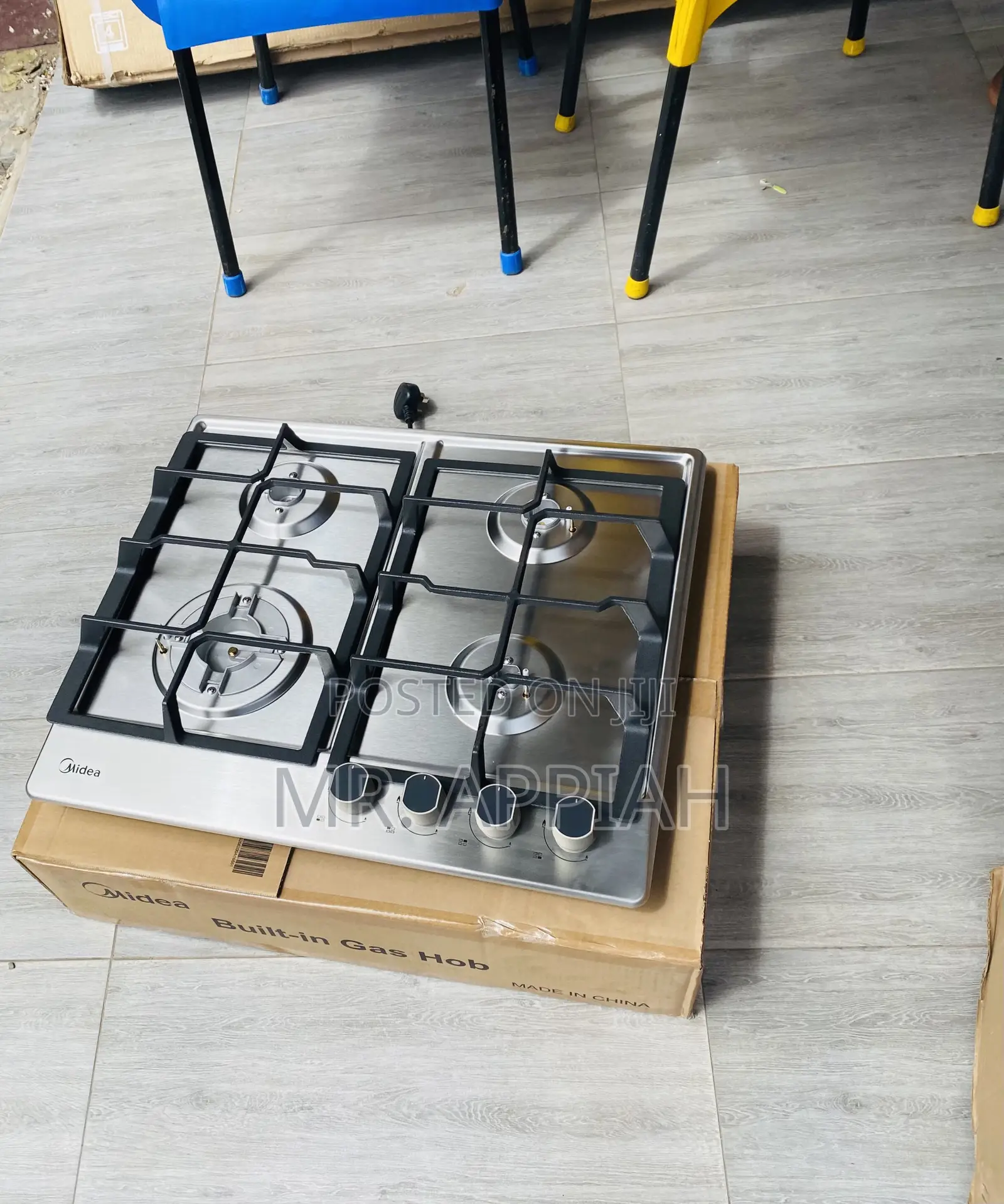 Effortless Cooking With Midea 60G40ME Built-in Burner.