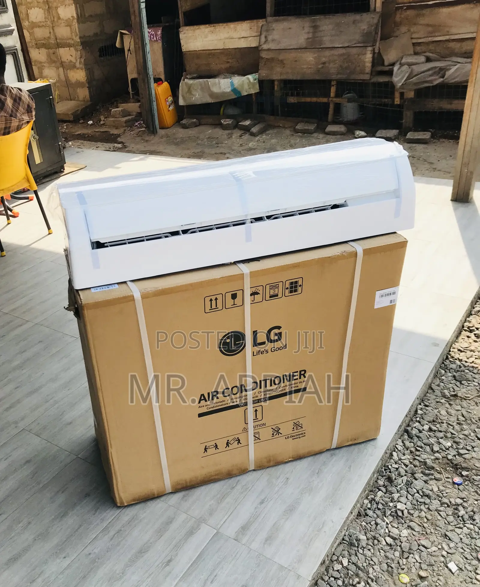 Effortless Cooling LG 1.5hp Non Inverter Electric Ac.