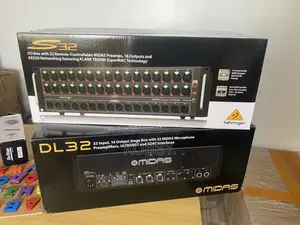Behringer S32 Stage Box